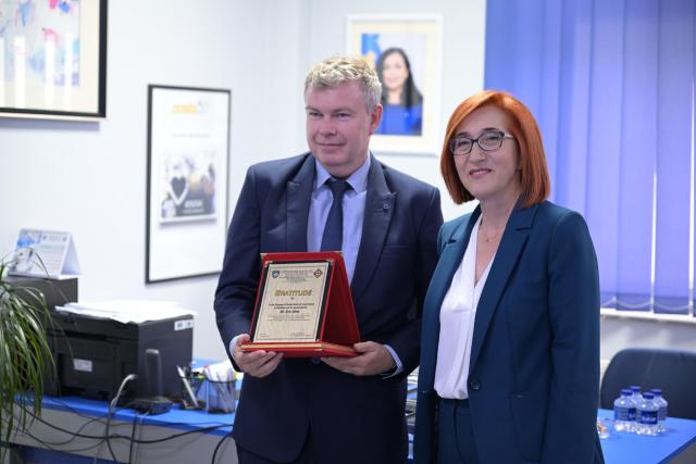 Prizren Hospilat acknowledging support to Luxembourg