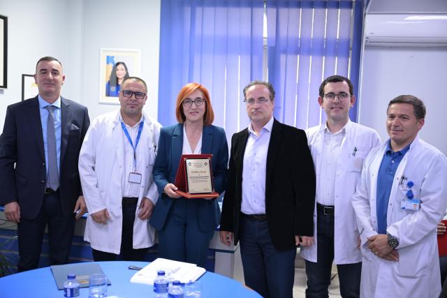 Prizren Hospital Acknowledging doctors