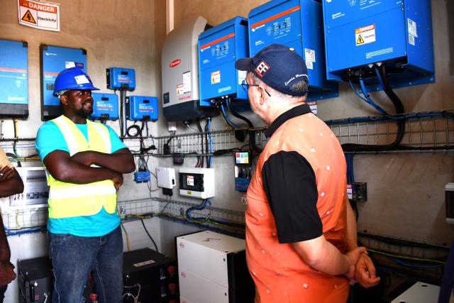 Equipements solaires/ ferme Bila
