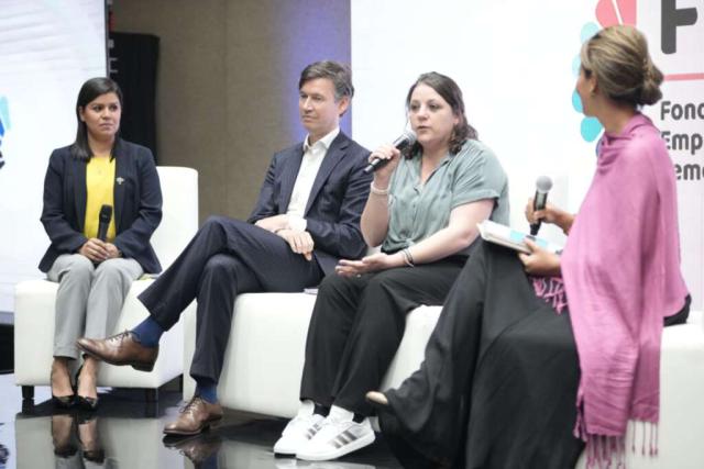 Cérémonie de lancement du Female Entrepreneurship Fund au Salvador