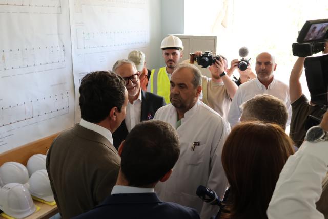 Briefing Prime Minister on the works progress