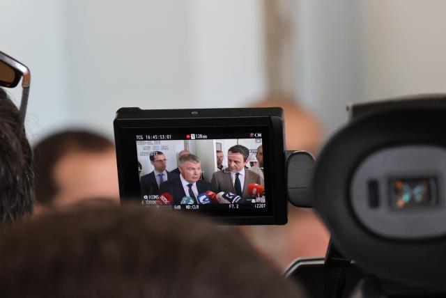 Large number of media attending the visit